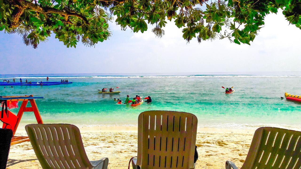 Seasunbeach Hotel Maldives Hulhumalé Buitenkant foto