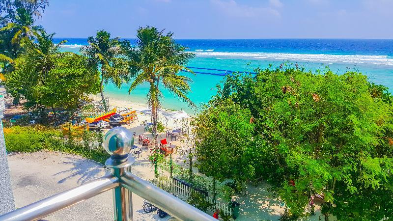 Seasunbeach Hotel Maldives Hulhumalé Buitenkant foto